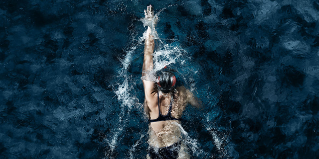 swimming swimming