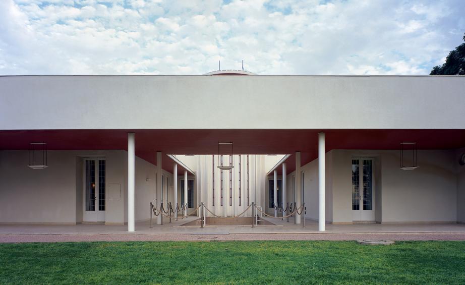 Erich Mendelsohn’s Villa Weizmann is one of the German Émigré’s Modernist Masterpieces