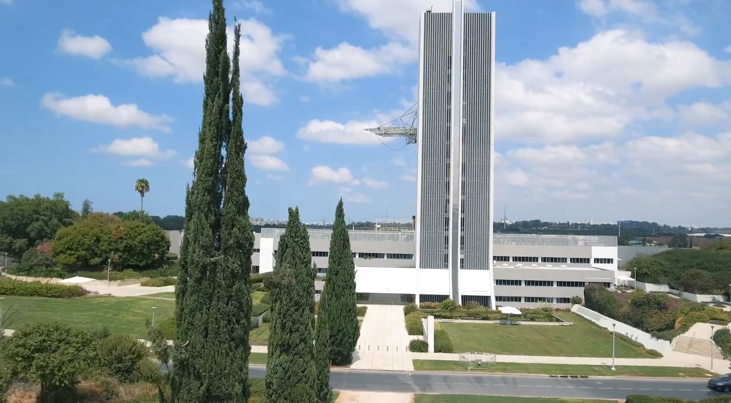 A Glimpse of the Weizmann Institute